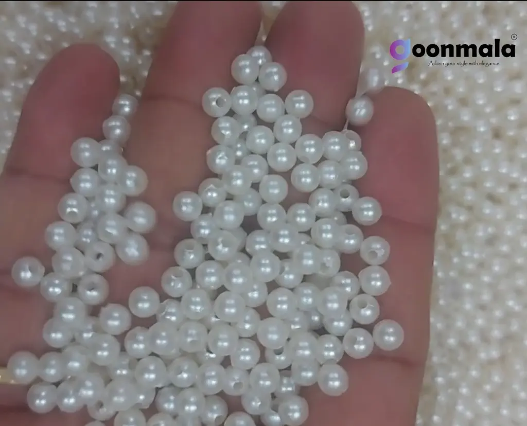 Pearl 4mm 2.webp