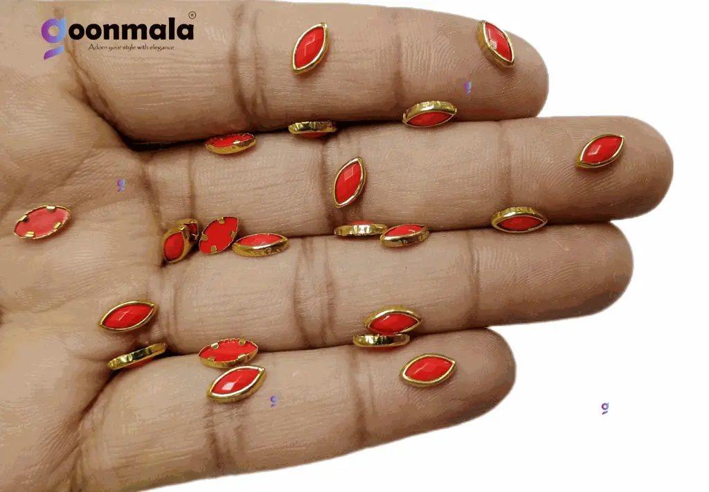 Kundan PL Eye 8mm Red-2.webp