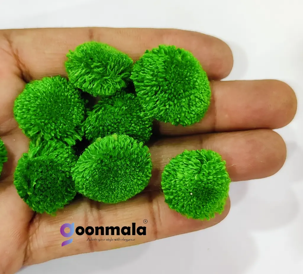 Pom Green 2.webp
