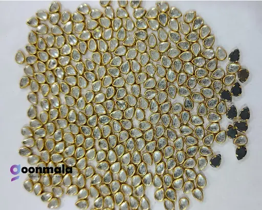 [Kundan D4x6  Sliver 500 pc] Kundan stone For Jewellery making, Bangles Embroidery Craft & Cloth Works, 4x6 mm Drop Sliver 500 pieces